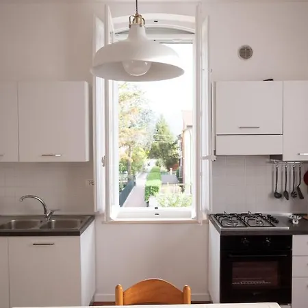 Casa Alina- Art House Apartment Foligno